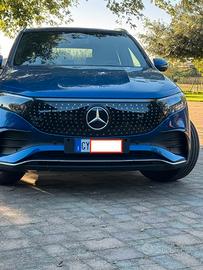 MERCEDES EQA 250+ AMG