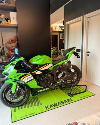 Moto Kawasaki ZX 6R