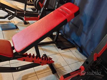 panca rossa marvo sport con accessori 