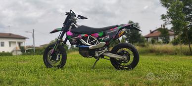 Husqvarna 701 sm 