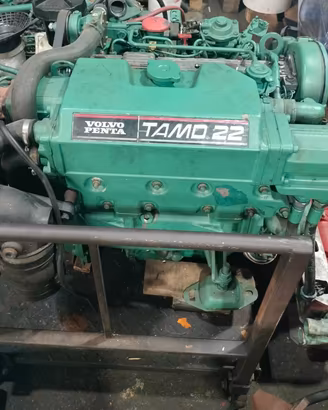coppia VOLVOPENTA diesel 105 hp rigenerati