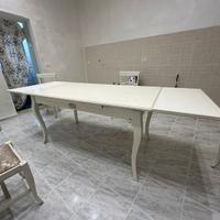 Vendersi Tavolo RITIRO IMMEDIATO