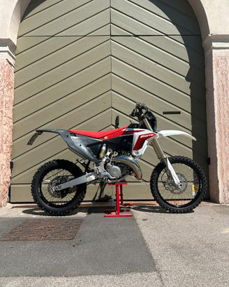 Fantic XE 125 (2024)