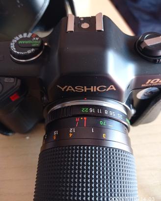 Reflex analogica Yashica