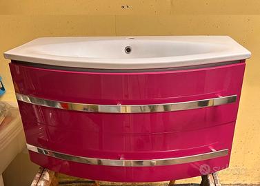 Mobile bagno sospeso