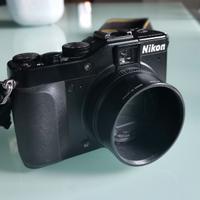 Fotocamera digitale compatta Nikon Coolpix P7000