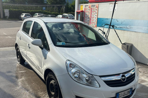 Opel Corsa 2007 65.000km Benzina