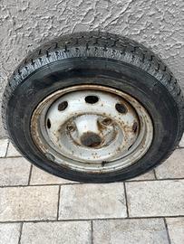 Cerchione e gomma RENAULT 4