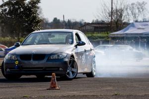 BMW E90 330i