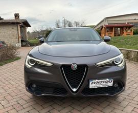 Alfa Romeo Stelvio 2.2 Turbodiesel 210 CV AT8 Q4 E