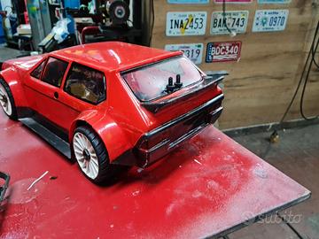Maverick 1/8 con scocca FIAT RITMO