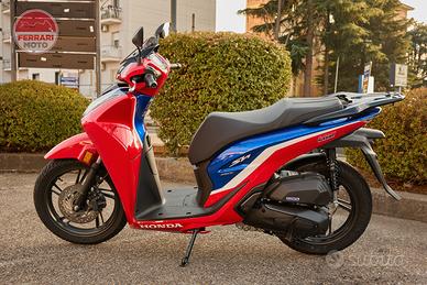 Honda SH 150 HRC Limited Edition