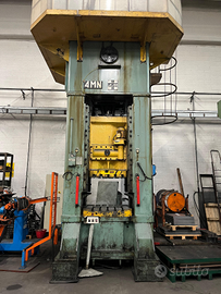 Pressa meccanica 400 tonnellate russa