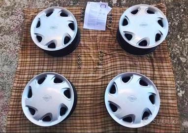 4 cerchi originali Nissan 6Jx14 ET38 – Codice KE40
