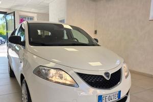 Lancia Ypsilon 1.2 69 CV 5 porte GPL Ecochic Gold