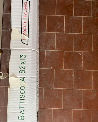 3 pezzi interi battiscopa bianco