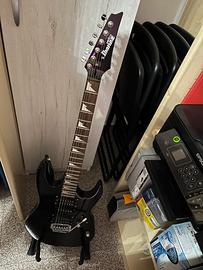 Chitarra elettrica ibanez e amplificatore