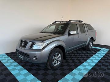Nissan Navara 2.5 dCi 190CV Double Cab LE HARD TOP