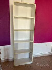 Scaffale/libreria bianco a 5 ripiani