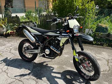 FANTIC XMF performance 125