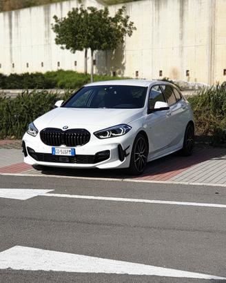 BMW serie 1 msport 118d f40