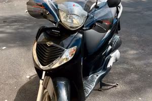 Honda SH 125i Iniezione-Nero-Anno 2005 -Euro 3