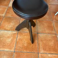Sgabello per pianoforte