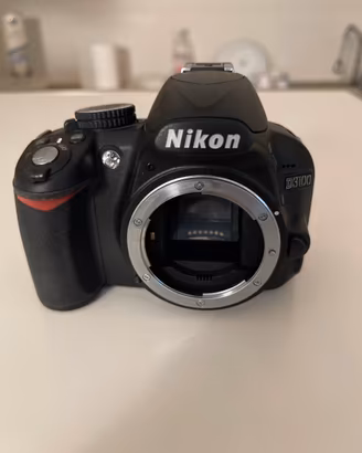 Nikon d3100