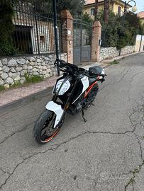 ktm duke 125