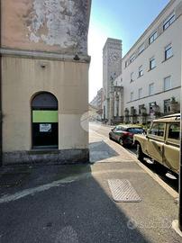 NEGOZIO A BERGAMO