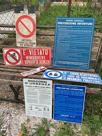 Cartello cantiere / fabbrica