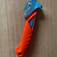 NT Cutter R-1200 - Taglierino multiuso
