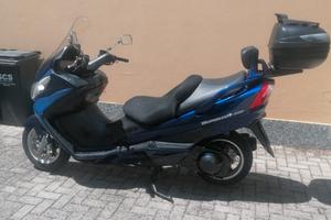 Suzuki burgman 400