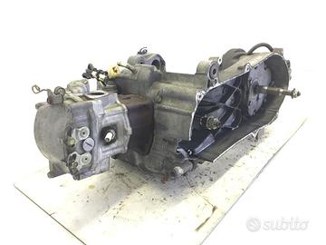 BLOCCO MOTORE ENGINE MOD: MF04E PEUGEOT SV 250 200