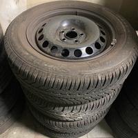 Kit Gomme invernali VW polo audi a1 Seat  Skoda