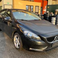 RICAMBI USATI PER VOLVO V40 2.0 HDI D2