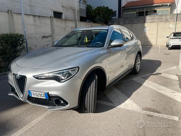 Alfa Romeo Stelvio 2.2 t Super Q4 210cv aut
