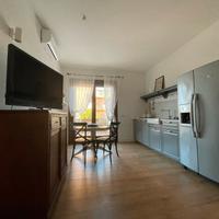 Esclusivo bivano porzione di villa