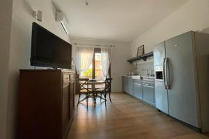 Esclusivo bivano porzione di villa