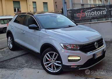VOLKSWAGEN T-Roc 1.5 TSI BlueMotion Full