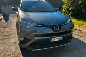 Toyota rav 4 hybrid