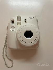 Fotocamera Fujifilm instax mini 8