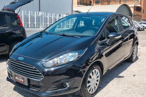 Ford Fiesta 1.5 TDCi 75CV 5 porte Titanium