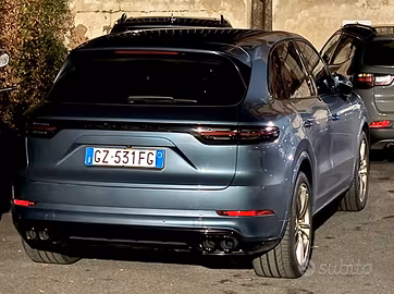 Porsche Cayenne prezzo basso pochi km
