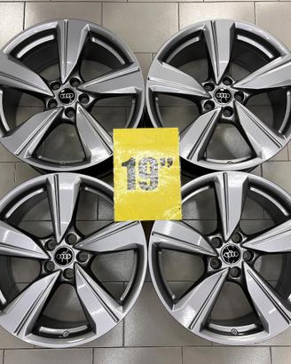 RL21 Cerchi in lega originali Audi da 19" 5x112