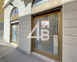 NEGOZIO - 55M² - VIA MADONNINA, 7 (TS)
