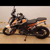 Ktm duke 125