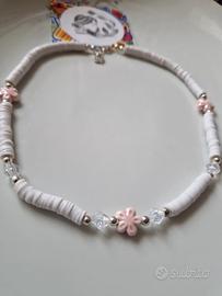 Collana di perline e ceramica smaltata