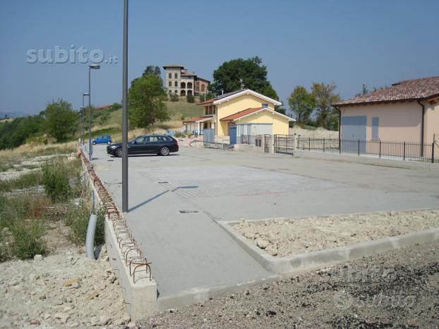 Terreno edificabile panoramico Regnano - Vista 2