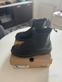 Dr. Martens Chelsea Boots Black Leather EU 43